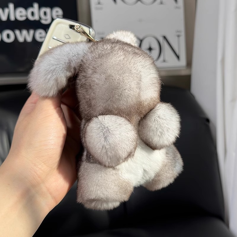 Rex nyúl szőrme táskadísz – plüss játék, autó belső dekoráció, karikatúra stílus, friss és édes, eredet: Hebei, 2025 tavasz