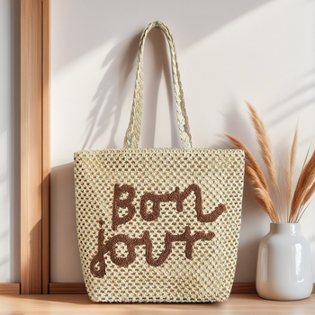 Papírszövetes válltáska, városi minimalist stílus, cipzáras zárás, belső telefonzseb, függőleges négyszög alak, dupla vállpánt