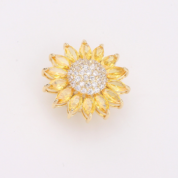 Meďová kvetinová brošňa so zirkónovou inlay, dekoratívna a proti expozícii