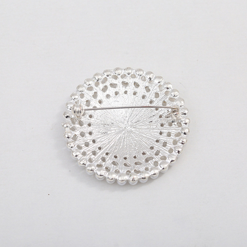 Brošňa zo štrasových kryštálov v tvare konštelácie a hviezdy; diamantové spracovanie; dekorácia, darček; unisex