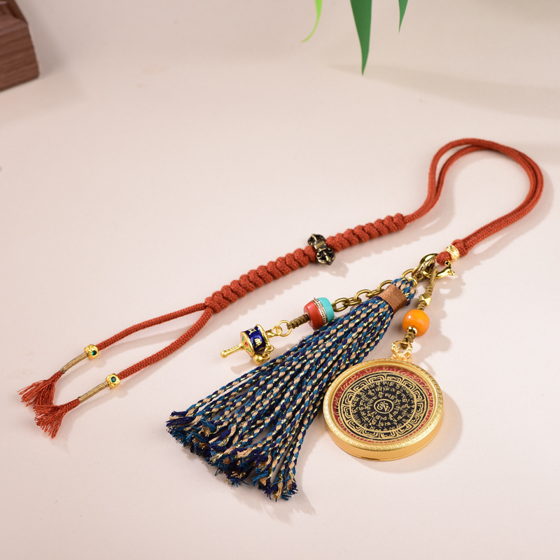 Prívesok Thangka s ručne maľovanou šestnáznačnou mantrou, ručne tkaný tibetský štýl, meď, vzor konštelácia/zodiak, nový čínsky štýl príslušenstva na batožinu, leto 2025