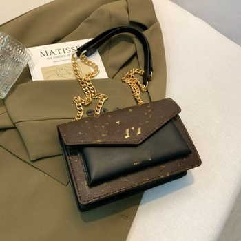 Női mini táska lánccal és széles vállpánttal — retro stílusú crossbody PU bőrből
