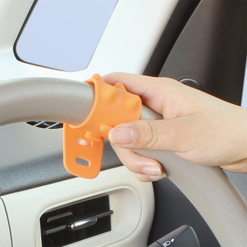 YAC vienrokas stūres pastiprinātājs ar gravitācijas gredzena centrēšanu