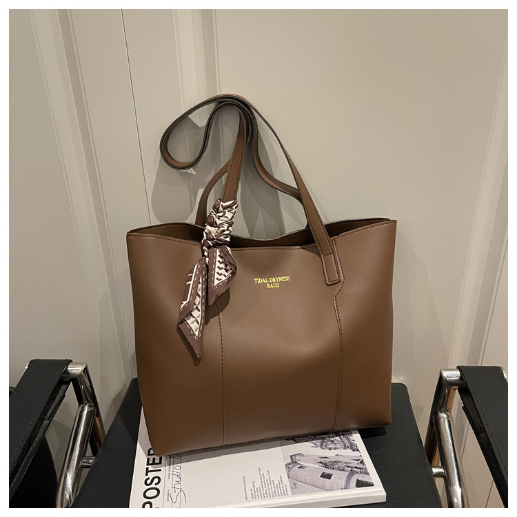 Geantă Tote din PU, formă orizontală pătrată, închidere cu fermoar, două mânere, design unisex