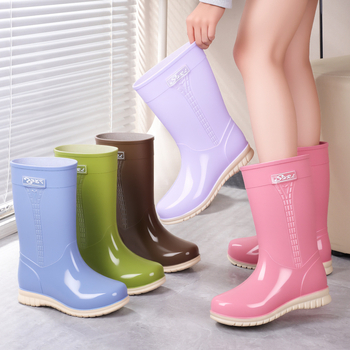 Moteriški PVC lietaus batai, vidutinio ilgio, atsparūs vandeniui, neslystantis padas, šilta velūrinė įdaila
