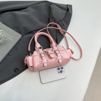 PU motorkárska taška s polyesterovou podšívkou, magnetické zapínanie, zipsová priehradka a vrecko na telefón, horizontálny štvorcový tvar, na každodenné použitie, jar 2025