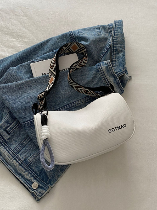 Dámska crossbody taška Dumpling - street trend, PU materiál, tvar vankúša, zipsové zapínanie, vrecko na telefón, polyesterová podšívka