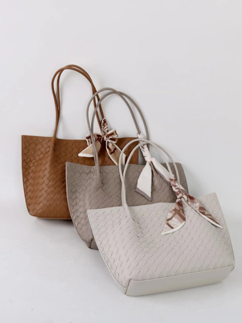 MISS SUMMER Valódi bőrből készült, szövött textúrájú váll- és kézitáska (Nagy kapacitás, mágneszár, belső zsebek telefonhoz és személyi igazolványhoz)