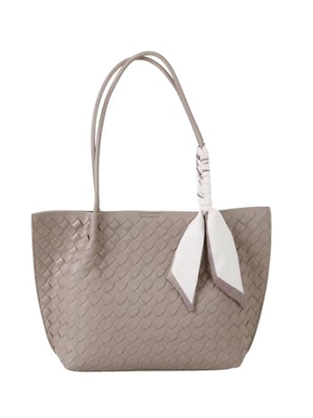 MISS SUMMER Valódi bőrből készült, szövött textúrájú váll- és kézitáska (Nagy kapacitás, mágneszár, belső zsebek telefonhoz és személyi igazolványhoz)