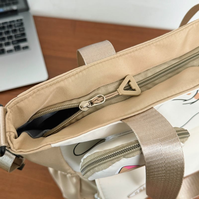 Jingxi nejlon válltáska, friss és édes stílus, függőleges négyzet alakú forma, cipzáros nyitás, poliészter bélés, belső telefontartó zseb, három vállszíj