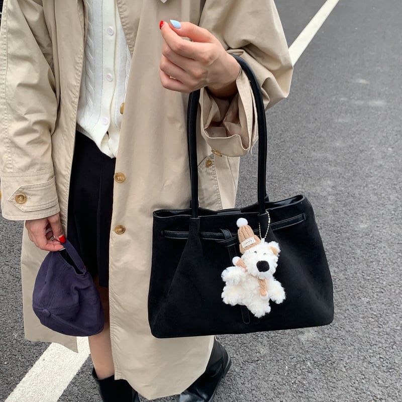 PU tote táska városi minimalist stílussal, vízszintes négyzetes forma, mágneszár, poliészter bélés