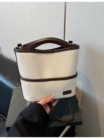 PU anyagú bucket táska, hengeres forma, mágneses zárás, PU bélés, városi minimalist stílus