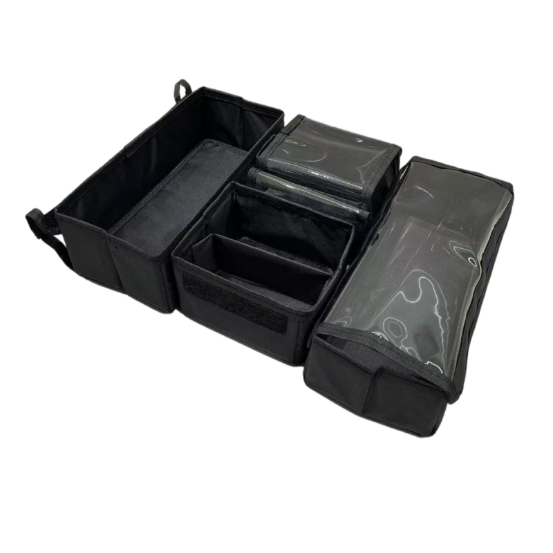 Sklopivi modularni kozmetički organizator s pregradama, odvojiv i prenosiv, PVC kućište i najlonska podstava.