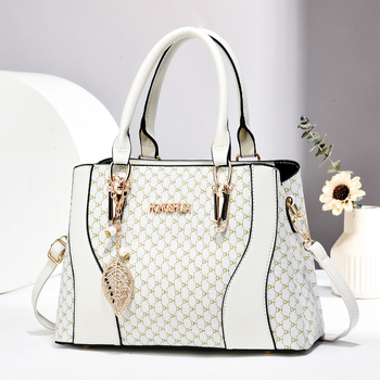 Női ingázó táska nagy kapacitással, divatos megjelenés, könnyű luxus, vállon átívelő crossbody táska