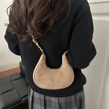 Taška cez rameno s reťazovým popruhom a tvarom mesiaca — vlnený materiál, zipsové zatváranie, vnútorná podšívka z nylonu, jeden ramenný popruh