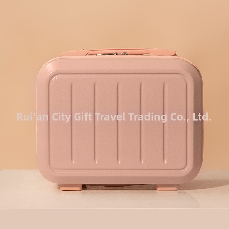 Kozmetická taštička z ABS, s uzáverom na zips, vodoodolná, polyesterová podšívka, hmotnosť 0.71 kg