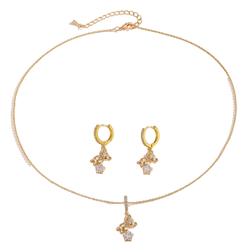 Ékszerszett: fülbevaló és nyaklánc kis medve motívummal, sárgaréz inlay cirkóniummal, O-formájú lánc, réz medál