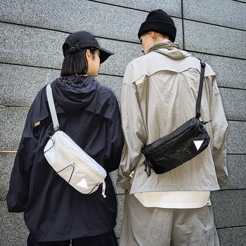 Мъжка нейлонова chest bag, street trendy стил, лято 2024, ципово затваряне, вътрешен джоб за мобилен телефон