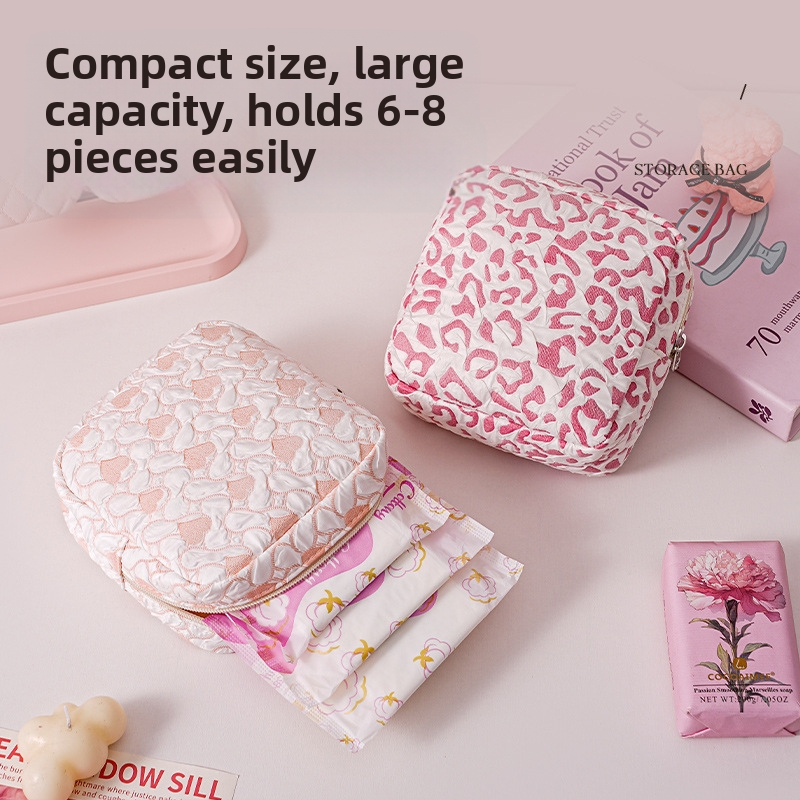 Torba za pohranu higijenskih jastučića i kozmetike s velikim otvorom, poliester, podstava poliester, motiv anime, putnički stil