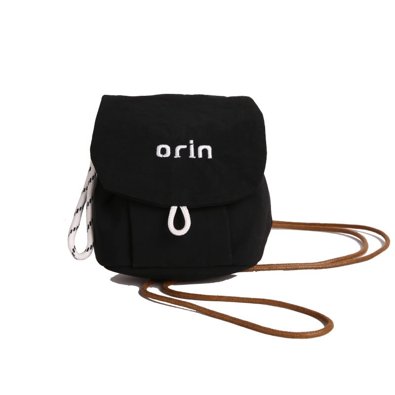 Geantă de umăr din nailon cu motiv literă — unisex, potrivită pentru elevii din învățământul primar, material: țesătură compozită, căptușeală: poliester, stil: simplitate urbană