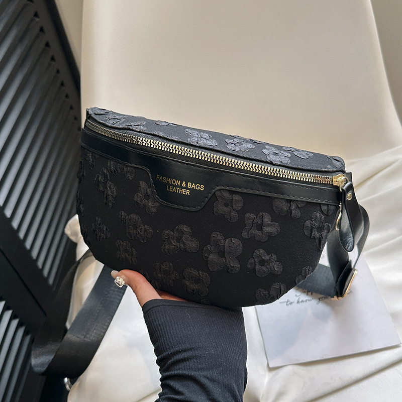 Geantă crossbody cu flori mici, stil street, material textil, căptușeală poliester, fermoar, buzunar ID interior, Primăvara 2024