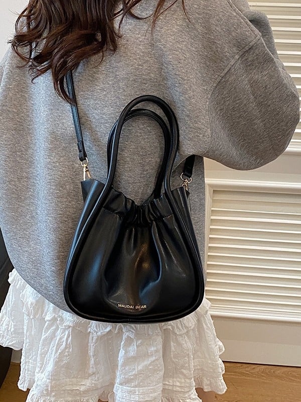 PU vedrová taška cez rameno, magnetické zapínanie, polyesterová podšívka, skrytý zipsový vrecko