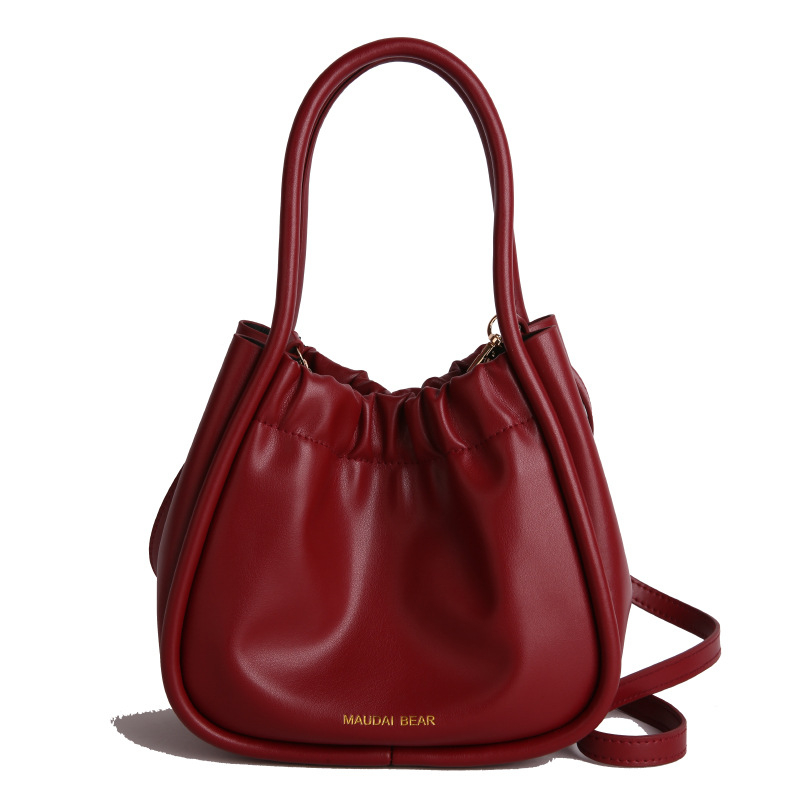 PU vedrová taška cez rameno, magnetické zapínanie, polyesterová podšívka, skrytý zipsový vrecko