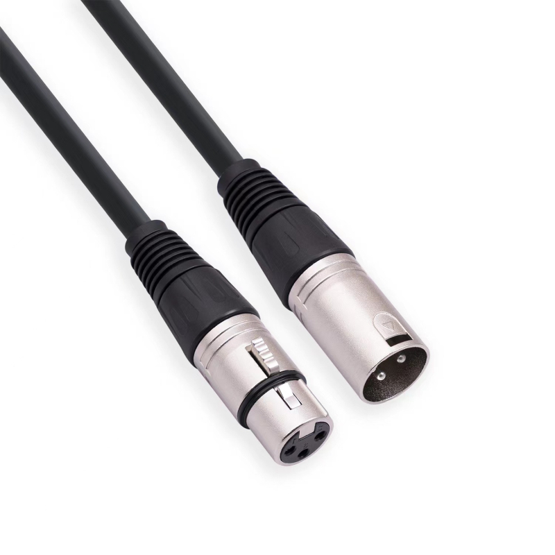 Balansirani XLR kabel, vodiči od čistog bakra, crni konektori od legure cinka, muški prema ženskom