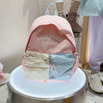 Uniszex hátizsák kültéri tevékenységekhez, vászon anyagú, vízálló, légpárnás vállpántok, nylon bélés