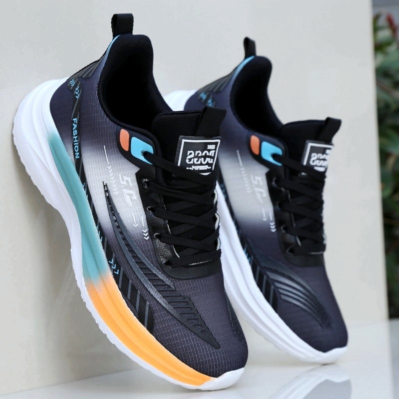 Férfi téli cipő fleece-béléssel, felsőrész szintetikus bőr, EVA talp, vastagított kialakítás, fűzős, kerek orr