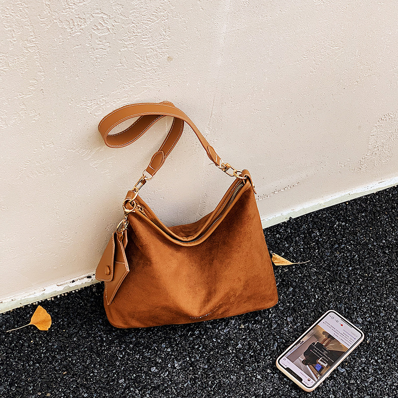 Nagy kapacitású bucket bag nőknek, PU bőr / szövet, városi egyszerű stílus, cipzáras zárás, poliészter bélés, belső cipzáros zseb