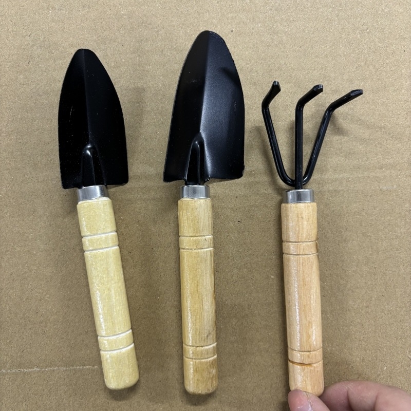 Qiling Rozsdamentes acélból készült háromrészes kerti lapátkészlet ültetéshez és növénygondozáshoz