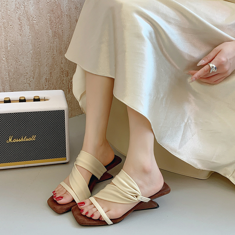 Дамски сандали с френски стил на висок ток, квадратен нос, отворен пръст, 6–8 cm тънък ток, обвиващи презрамки