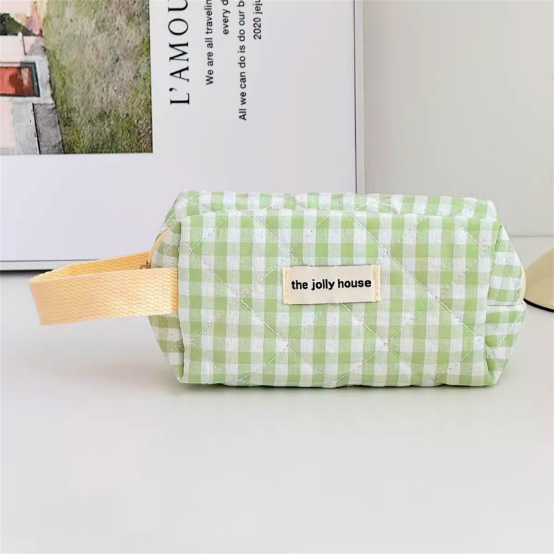 Ženska putna kozmetička torbica – velika kapaciteta, karirani poliester vanjska tkanina, poliester podstava, zatvarač na zip