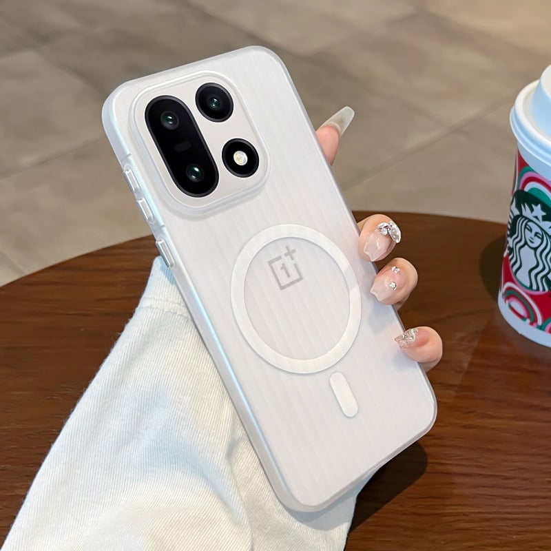Θήκη προστασίας OnePlus 15 — ματ φινίρισμα πολυκαρβονάτου, μαγνητική πρόσδεση, απλό και κομψό στυλ