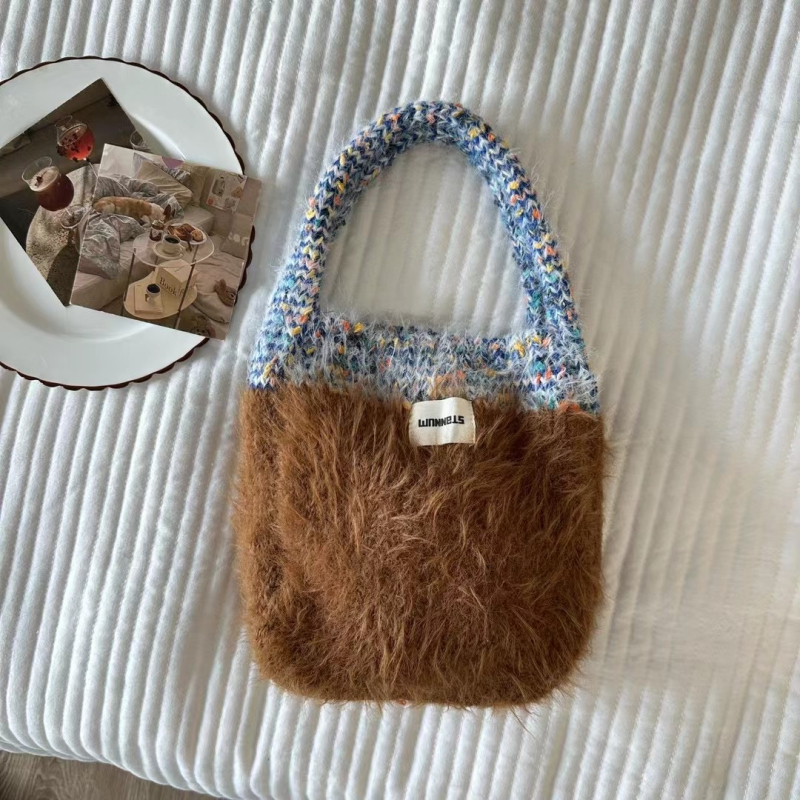 Geantă pentru femei, tricot plush, stil urban simplu, mică geantă pătrată verticală, căptușeală din poliester, iarnă 2025