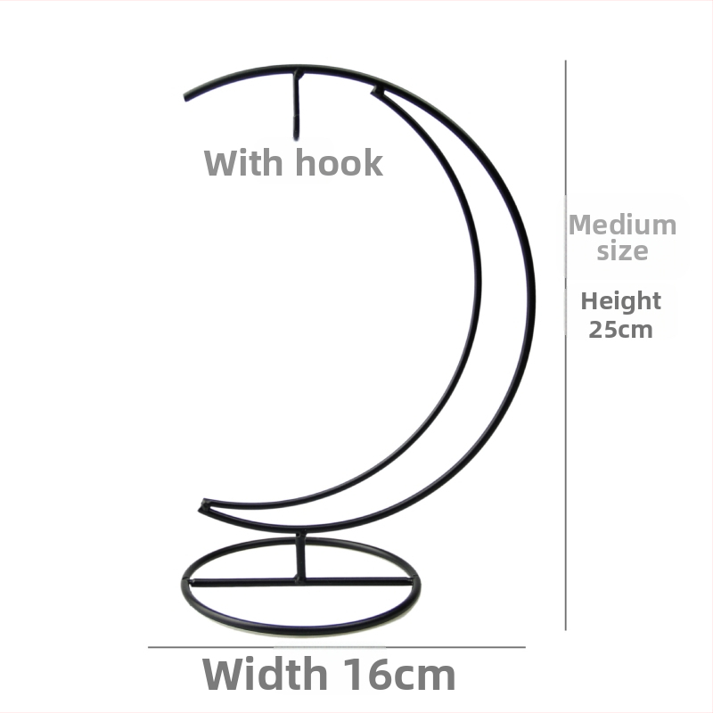 Dzelzs āķis ar mēness rāmi - ģeometriska forma, pastorālais stils, izliešana zem spiediena