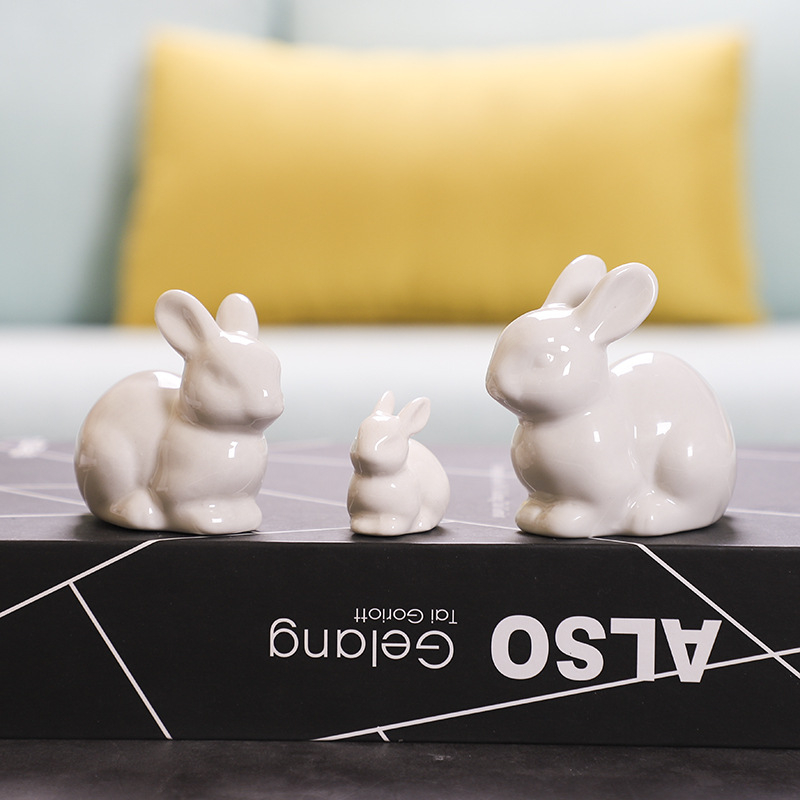 Figură din ceramică cu iepure – ornament porțelan, sculptură de animal, stil simplu și modern, lucrat manual, glazură