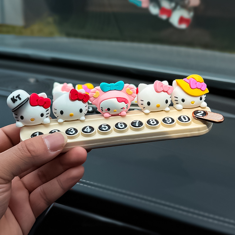 Hello Kitty автомобилен интериорен декор - скрит тип, пластмасов, без печат на лого, без персонализация