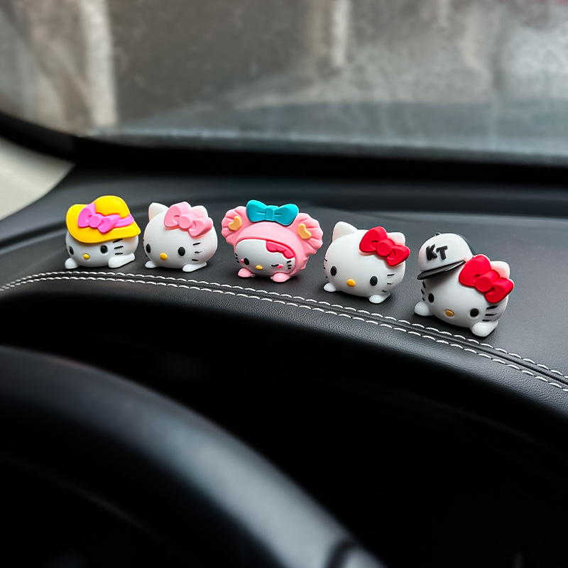Hello Kitty автомобилен интериорен декор - скрит тип, пластмасов, без печат на лого, без персонализация