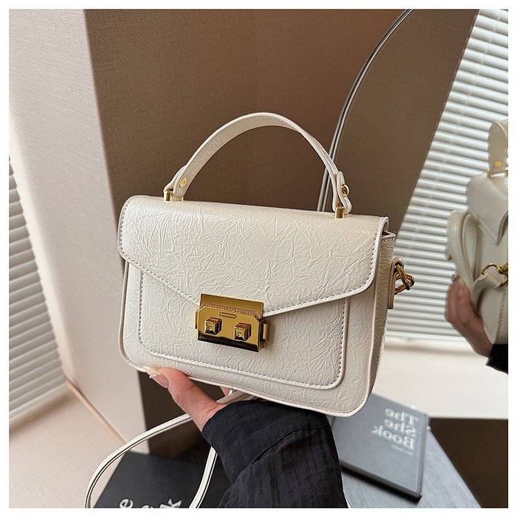 Naistele PU crossbody kott, horisontaalne ruudukujuline kuju, kattega sulgemine, polüestri vooder, üks õlarihm