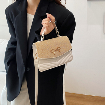 Crossbody táska — utcai stílus, PU anyag, vízszintes négyszögletes forma, mágneses zár, dokumentumtároló rekesz