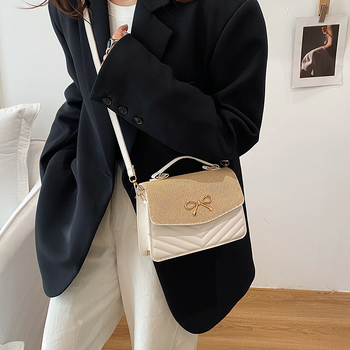 Crossbody táska — utcai stílus, PU anyag, vízszintes négyszögletes forma, mágneses zár, dokumentumtároló rekesz