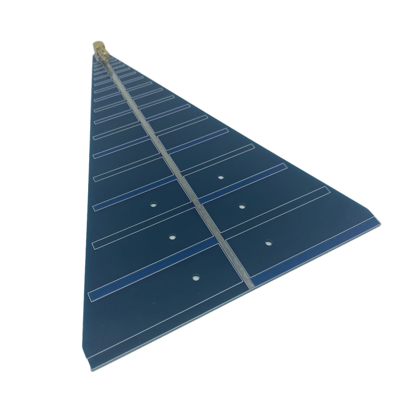 UWB plašjoslas virziena antena WiFi 800 MHz–6 GHz