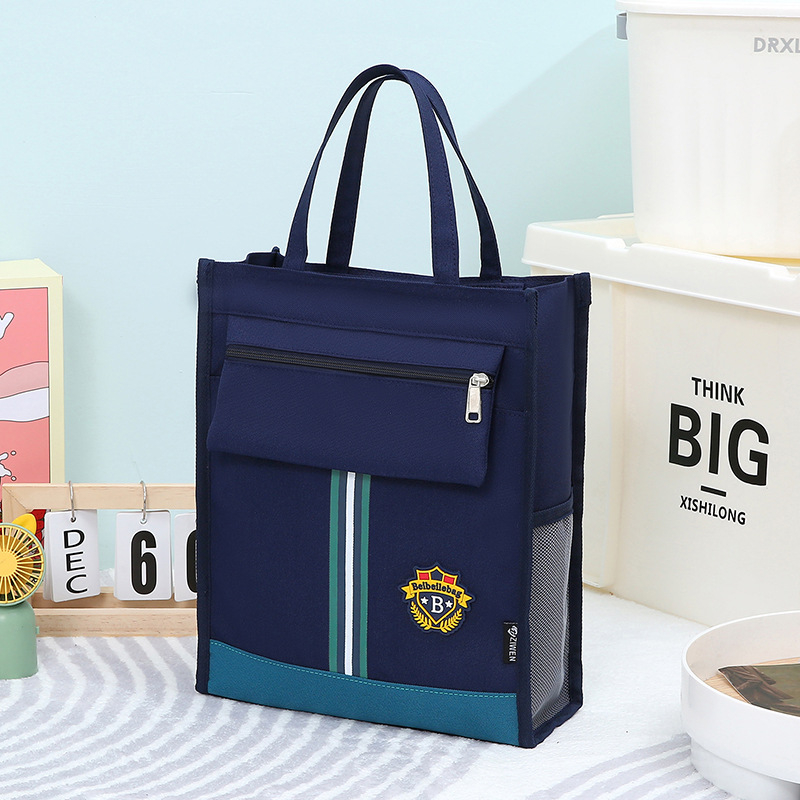 Skolēnu soma no Oxford auduma ar rāvējslēdzēju – ultraviegla, svītrainu raksts, primārās skolas lietošanai