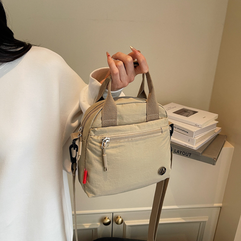 Torba za rame i crossbody - Mini kvadrat, platno, zatvaranje zipom, unutarnja džep s zipom, poliester podstava, jedna naramenica, proljeće 2025