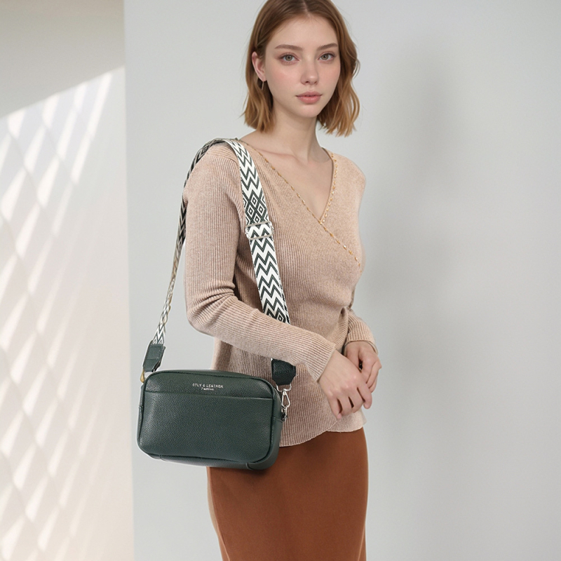 Geantă crossbody mică din PU pentru femei, stil Fresh and Sweet, formă pătrată orizontală, închidere cu fermoar, buzunar pentru telefon — primăvara 2025