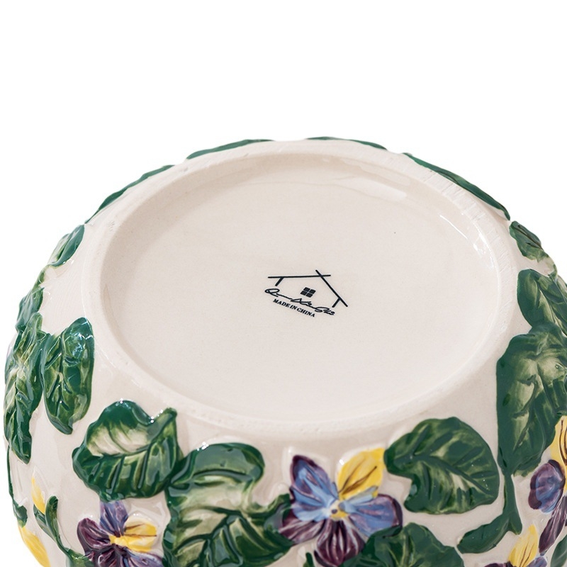 Reljefiska keramikas burka taukiem ar vāciņu, virtuvei čili eļļai