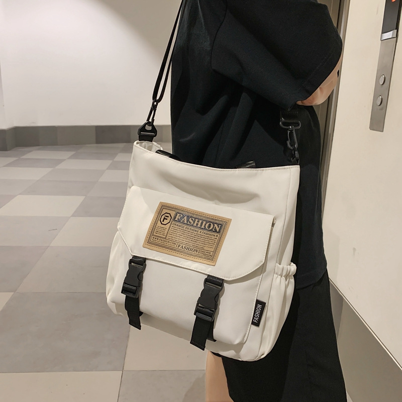 Geantă crossbody pentru elevi – nylon, capacitate mare, unisex, stil urban minimalist