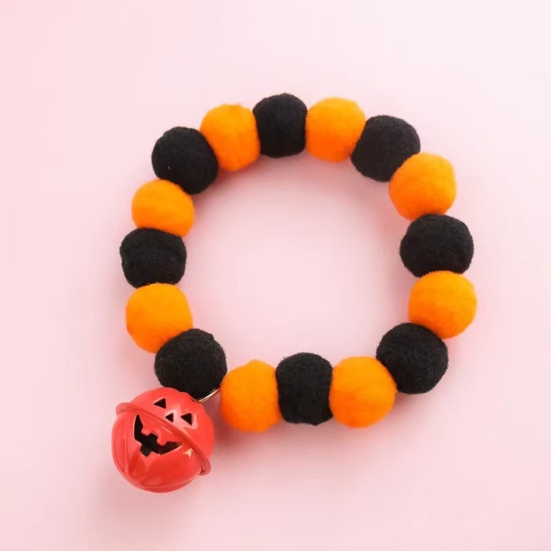 Halloween kaklasaite mājdzīvniekiem ar zvaniņu un mohair bumbiņu – kaķiem un suņiem, šalles stila kaklarota, universāla pielāgošana